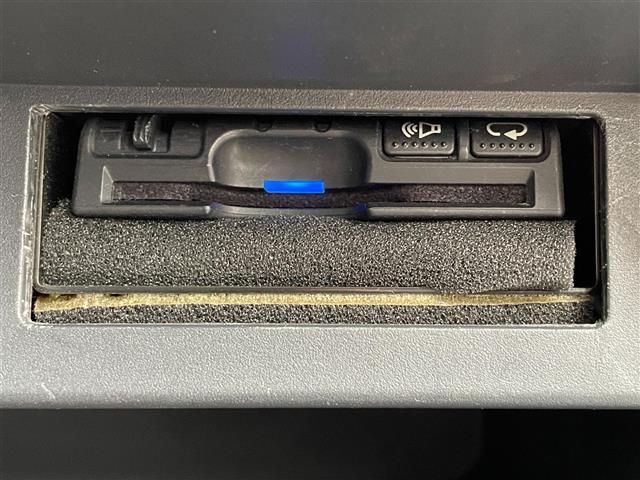 ハスラー X 純正ナビ フルセグTV 全方位モニター 衝突軽減 前席シートヒーター アイドリングストップ 前方ドライブレコーダー 純正フロアマット プッシュスタート スマートキー ETC LEDヘッドライト(7枚目)