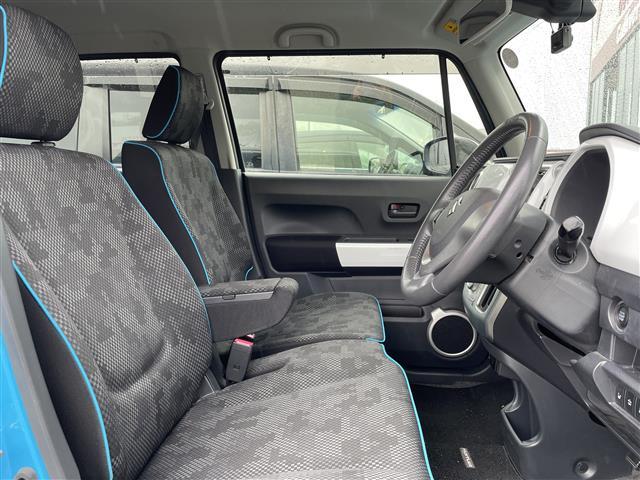 ハスラー X 純正ナビ フルセグTV 全方位モニター 衝突軽減 前席シートヒーター アイドリングストップ 前方ドライブレコーダー 純正フロアマット プッシュスタート スマートキー ETC LEDヘッドライト(9枚目)