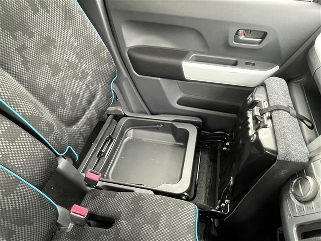 ハスラー X 純正ナビ フルセグTV 全方位モニター 衝突軽減 前席シートヒーター アイドリングストップ 前方ドライブレコーダー 純正フロアマット プッシュスタート スマートキー ETC LEDヘッドライト(28枚目)