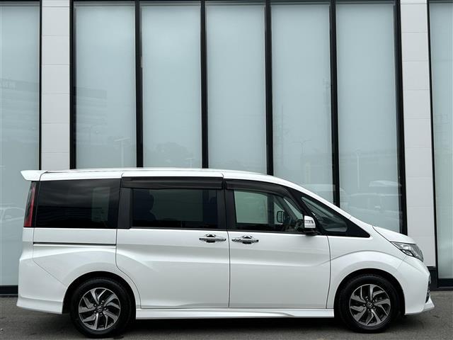 ステップワゴンスパーダ スパーダ ホンダセンシング 純正ナビ フルセグTV バックモニター 衝突軽減 9インチ後席モニター 両側パワースライドドア レーダークルーズコントロール パドルシフト アイドリングストップ プッシュスタート ETC LED(38枚目)