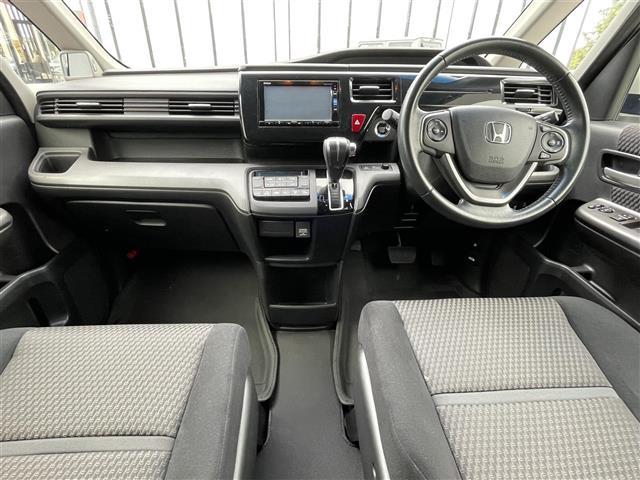 ステップワゴンスパーダ スパーダ ホンダセンシング 純正ナビ フルセグTV バックモニター 衝突軽減 9インチ後席モニター 両側パワースライドドア レーダークルーズコントロール パドルシフト アイドリングストップ プッシュスタート ETC LED(42枚目)