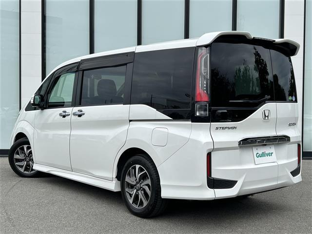 ステップワゴンスパーダ スパーダ ホンダセンシング 純正ナビ フルセグTV バックモニター 衝突軽減 9インチ後席モニター 両側パワースライドドア レーダークルーズコントロール パドルシフト アイドリングストップ プッシュスタート ETC LED(43枚目)