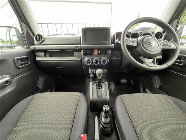 ジムニー XC 衝突軽減 4WD 前席シートヒーター クルーズコントロール アイドリングストップ ステアリングスイッチ ダウンヒルアシストコントロール ルーフレール プッシュスタート スマートキー LEDライト(2枚目)