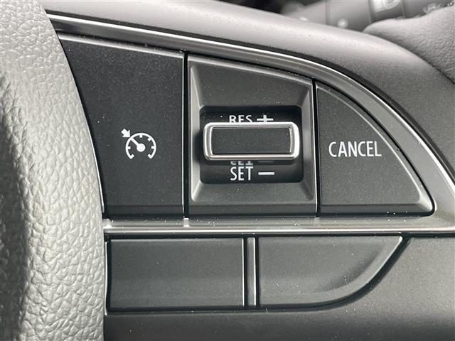 ジムニー XC 衝突軽減 4WD 前席シートヒーター クルーズコントロール アイドリングストップ ステアリングスイッチ ダウンヒルアシストコントロール ルーフレール プッシュスタート スマートキー LEDライト(7枚目)