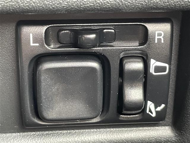 ジムニー XC 衝突軽減 4WD 前席シートヒーター クルーズコントロール アイドリングストップ ステアリングスイッチ ダウンヒルアシストコントロール ルーフレール プッシュスタート スマートキー LEDライト(18枚目)