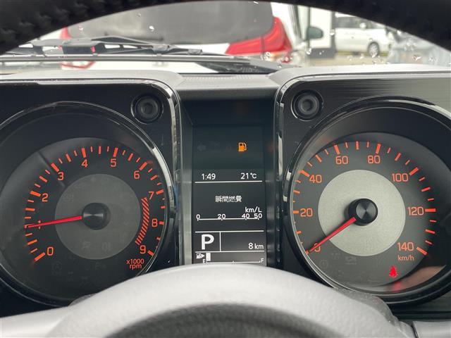 ジムニー XC 衝突軽減 4WD 前席シートヒーター クルーズコントロール アイドリングストップ ステアリングスイッチ ダウンヒルアシストコントロール ルーフレール プッシュスタート スマートキー LEDライト(19枚目)