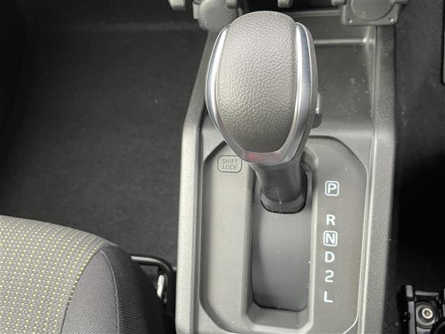 ジムニー XC 衝突軽減 4WD 前席シートヒーター クルーズコントロール アイドリングストップ ステアリングスイッチ ダウンヒルアシストコントロール ルーフレール プッシュスタート スマートキー LEDライト(26枚目)