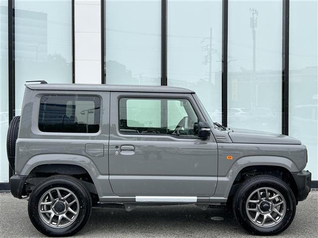 ジムニー XC 衝突軽減 4WD 前席シートヒーター クルーズコントロール アイドリングストップ ステアリングスイッチ ダウンヒルアシストコントロール ルーフレール プッシュスタート スマートキー LEDライト(43枚目)