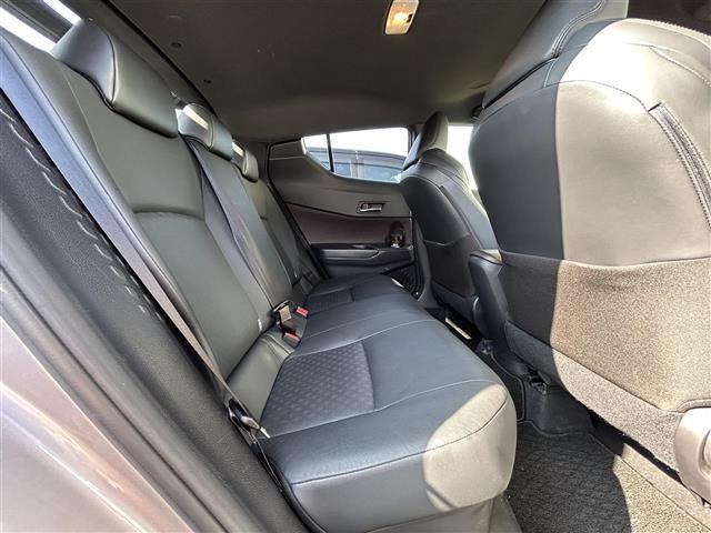 C-HR G 純正9型ナビ 追従クルーズコントロール シートヒーター レザーシート クリアランスソナー ドライブレコーダー ビルトインETC LEDライト オートマチックハイビーム バックカメラ 純正アルミ(13枚目)