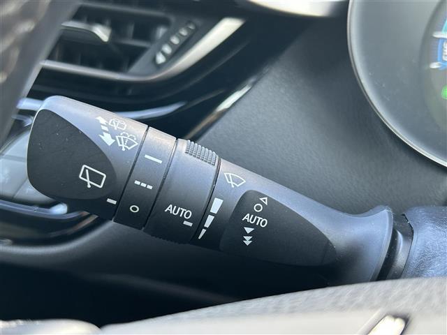 C-HR G 純正9型ナビ 追従クルーズコントロール シートヒーター レザーシート クリアランスソナー ドライブレコーダー ビルトインETC LEDライト オートマチックハイビーム バックカメラ 純正アルミ(23枚目)