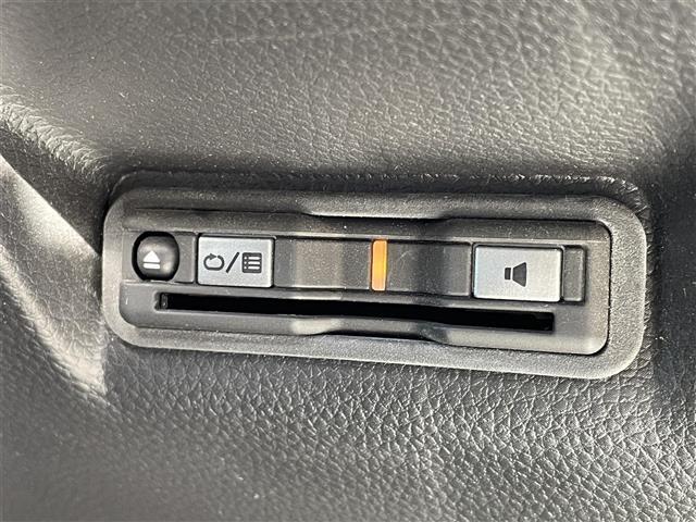 ステップワゴン e:HEVスパーダ 純正11.4インチナビ フルセグTV バックモニター 10.1インチ後席モニター 衝突軽減 BSM 両側パワースライドドア レーダークルーズコントロール 電動リアゲート ビルトインETC LED(11枚目)