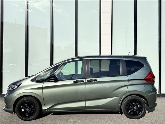 フリードハイブリッド ハイブリッド・Gブラックスタイル ディーラー純正ナビ 両側パワースライドドア 前後ドライブレコーダー ホンダセンシング リアカメラde安心プラス3 バックカメラ シートバックテーブル レーダークルーズコントロール LEDヘッドライト(37枚目)