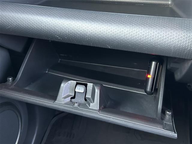 ハスラー Jスタイル 社外ナビ フルセグTV CD/DVD バックモニター 衝突軽減 前席シートヒーター アイドリングストップ 純正アルミホイール オートライト 純正フロアマット プッシュスタート スマートキー ETC(32枚目)