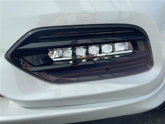 ヴェゼル ハイブリッドＺ・ホンダセンシング　ワンオーナー　純正８インチナビ　フルセグＴＶ　バックモニター　衝突軽減　シートヒーター　レーダークルーズコントロール　アイドリングストップ　ハーフレザー　スマートキー　ＥＴＣ　ＬＥＤライト（40枚目）