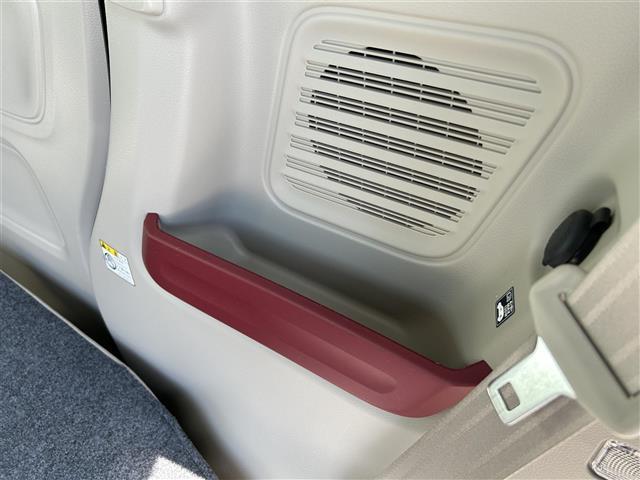 スペーシア ハイブリッドＸ　社外メモリ－ナビ　フルセグＴＶ／ＣＤ／ＤＶＤ／Ｂｌｕｅｔｏｏｔｈ　両側電動パワースライドドア　追従型クルーズコントロール　シートヒータービルトインＥＴＣ　前後ドライブレコーダー　後方コーナーセンサー（31枚目）
