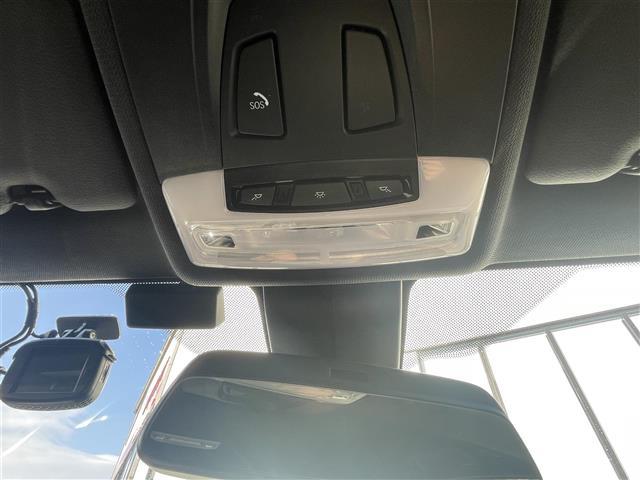 １シリーズ １１８ｉ　Ｍスポーツ　エディションシャドー　純正ナビ　ＥｄｉｔｉｏｎＳｈａｄｏｗ　ＢＭＷコネクテッドドライブ　前後ドライブレコーダー　ＬＥＤヘッドライト　バックカメラ　純正１８インチアルミホイール　ミラー内蔵型ＥＴＣ　パワーシート（19枚目）