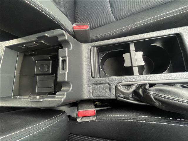 インプレッサスポーツ 2.0iアイサイト 純正ナビ レーダークルーズコントロール 衝突軽減ブレーキー レーンキープアシスト 横滑り防止装置 バックカメラ パドルシフト アイドリングストップ ハロゲンヘッドライト 純正フロアマット ETC(32枚目)