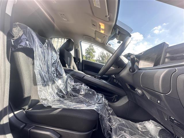 ノート X 純正ナビ エマージェンシーブレーキー ハイビームアシスト レーンアシスト 横滑り防止装置 BSM スマートルームミラー 置くだけ充電 SOSコール オートホールド コーナーセンサー ドラレコ ETC(14枚目)