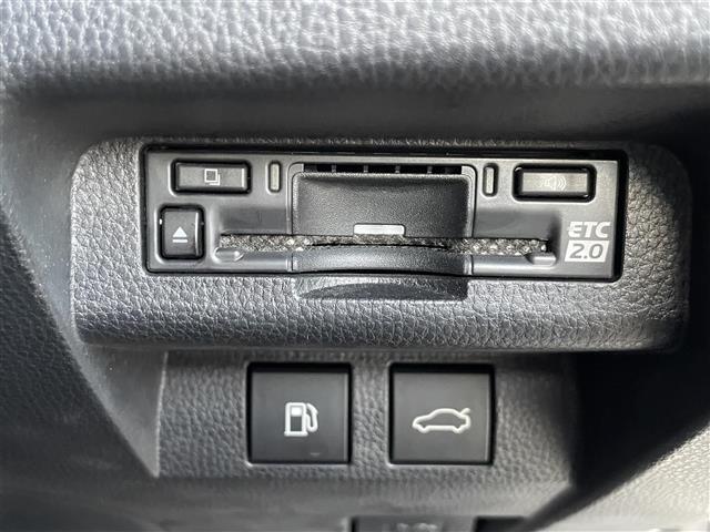 クラウンクロスオーバー Gアドバンスド・レザーパッケージ 純正ナビ ACC プリクラ レーンアシスト クリアランスソナー BSM エアシートヒーター SOSコール パノラマミックビューモニター フロントガラスデフロスター HUD ドラレコ ETC2.0(12枚目)