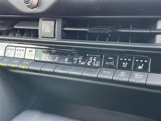 クラウンクロスオーバー Gアドバンスド・レザーパッケージ 純正ナビ ACC プリクラ レーンアシスト クリアランスソナー BSM エアシートヒーター SOSコール パノラマミックビューモニター フロントガラスデフロスター HUD ドラレコ ETC2.0(28枚目)