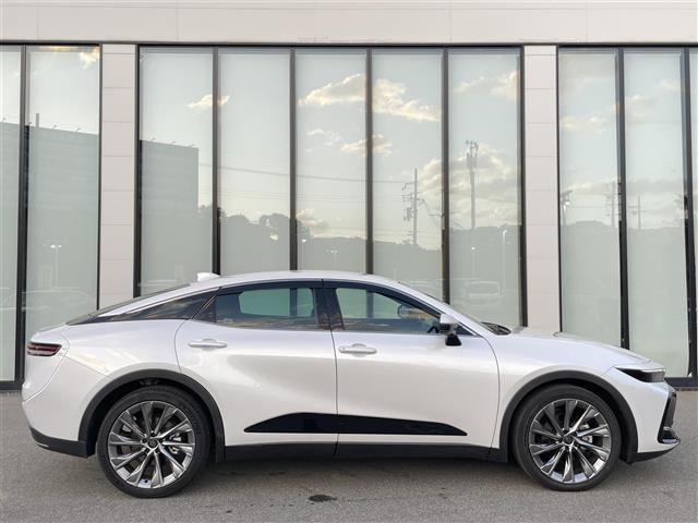 クラウンクロスオーバー Gアドバンスド・レザーパッケージ 純正ナビ ACC プリクラ レーンアシスト クリアランスソナー BSM エアシートヒーター SOSコール パノラマミックビューモニター フロントガラスデフロスター HUD ドラレコ ETC2.0(35枚目)