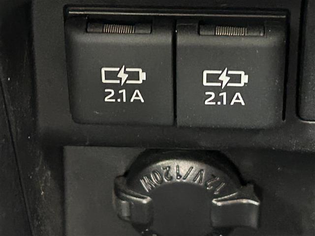 エスクァイア ハイブリッドGi 社外ナビ バックカメラ クルコン プリクラ PKSB クリアランスソナー 両側パワスラ トラクションコントロール レーンキープアシスト オートマチックハイビーム シートヒーター ドラレコ ETC(11枚目)