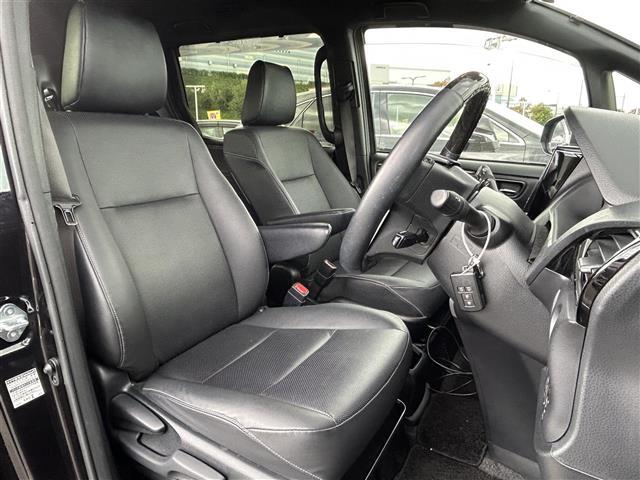 エスクァイア ハイブリッドGi 社外ナビ バックカメラ クルコン プリクラ PKSB クリアランスソナー 両側パワスラ トラクションコントロール レーンキープアシスト オートマチックハイビーム シートヒーター ドラレコ ETC(14枚目)