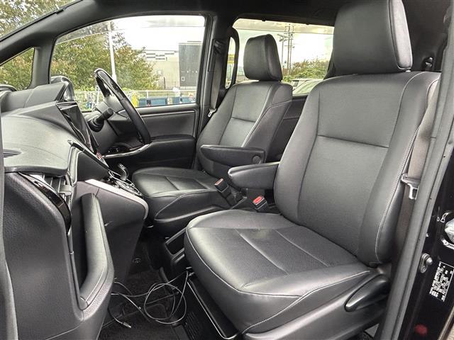 エスクァイア ハイブリッドGi 社外ナビ バックカメラ クルコン プリクラ PKSB クリアランスソナー 両側パワスラ トラクションコントロール レーンキープアシスト オートマチックハイビーム シートヒーター ドラレコ ETC(22枚目)