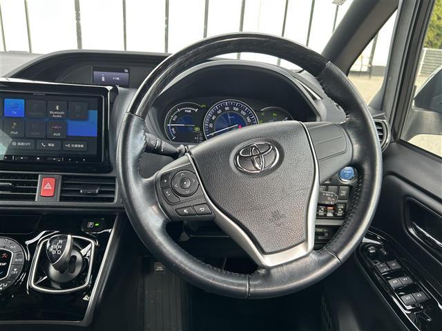 エスクァイア ハイブリッドGi 社外ナビ バックカメラ クルコン プリクラ PKSB クリアランスソナー 両側パワスラ トラクションコントロール レーンキープアシスト オートマチックハイビーム シートヒーター ドラレコ ETC(24枚目)