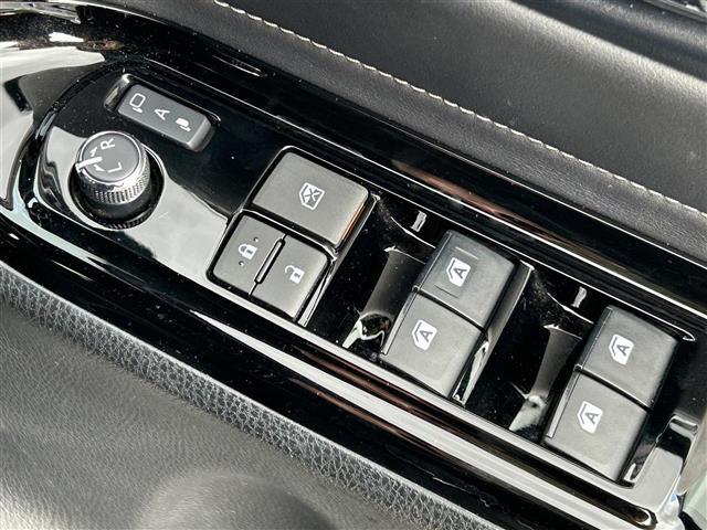 エスクァイア ハイブリッドGi 社外ナビ バックカメラ クルコン プリクラ PKSB クリアランスソナー 両側パワスラ トラクションコントロール レーンキープアシスト オートマチックハイビーム シートヒーター ドラレコ ETC(29枚目)