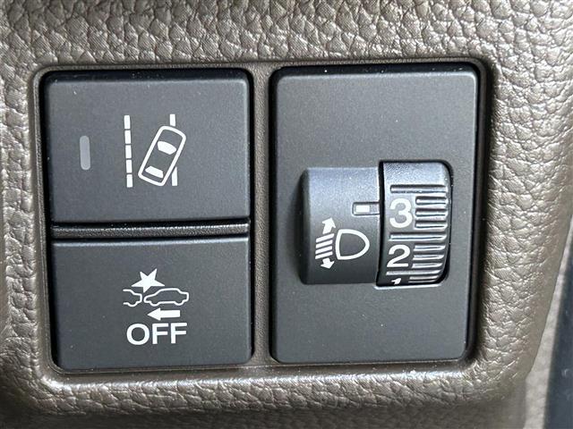 N-BOX L ホンダセンシング 純正ナビ フルセグTV/CD/DVD/Bluetooth/MSV バックカメラ 両側電動パワースライドドア 追従型クルーズコントロール オートビークルホールド シートヒーター(16枚目)