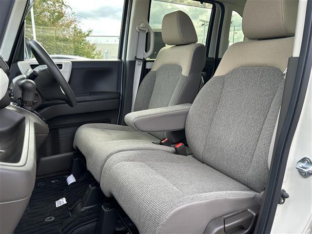 N-BOX L ホンダセンシング 純正ナビ フルセグTV/CD/DVD/Bluetooth/MSV バックカメラ 両側電動パワースライドドア 追従型クルーズコントロール オートビークルホールド シートヒーター(28枚目)