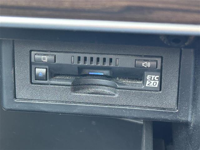 ランドクルーザープラド TX Lパッケージ マットブラックエディション 4WD サンルーフ ルーフレール パノラミックビューモニター クルーズコントロール クリアランスソナー ロードサインアシスト ビルトインETC パワーシート シートヒーター シートベンチレーション(25枚目)