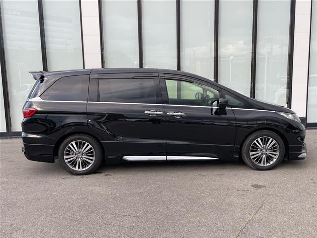 オデッセイ アブソルート・ＥＸホンダセンシング　無限エアロ　両側パワースライドドア　純正９インチナビ　後席モニター　ＨＤＭＩ　マルチビューカメラシステム　前後ドライブレコーダー　ビルトインＥＴＣ　パドルシフト　アイドリングストップ　オットマン（21枚目）