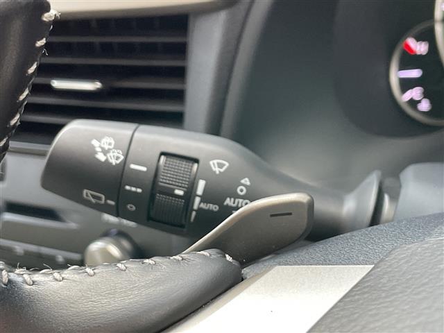 RX RX300 バージョンL 純正ナビ ACC プリクラ レーントレーシングアシスト オートマチックハイビーム 合皮シート パワーシート エアシートヒーター HUD BSM SOSコール オートホールド ドラレコ ETC2.0(11枚目)