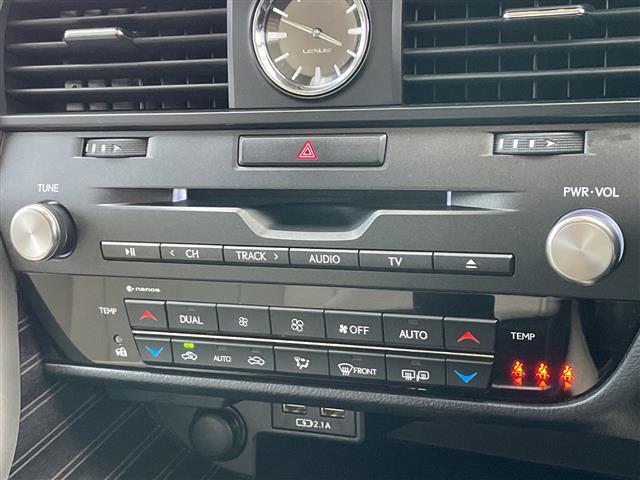 RX RX300 バージョンL 純正ナビ ACC プリクラ レーントレーシングアシスト オートマチックハイビーム 合皮シート パワーシート エアシートヒーター HUD BSM SOSコール オートホールド ドラレコ ETC2.0(13枚目)
