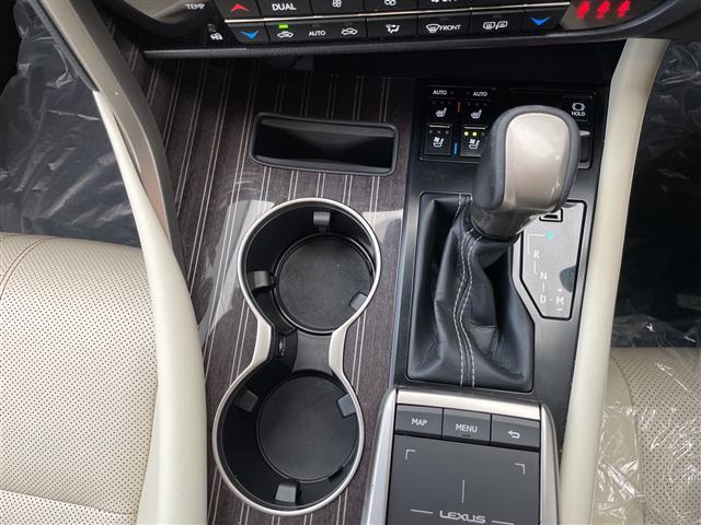 RX RX300 バージョンL 純正ナビ ACC プリクラ レーントレーシングアシスト オートマチックハイビーム 合皮シート パワーシート エアシートヒーター HUD BSM SOSコール オートホールド ドラレコ ETC2.0(14枚目)