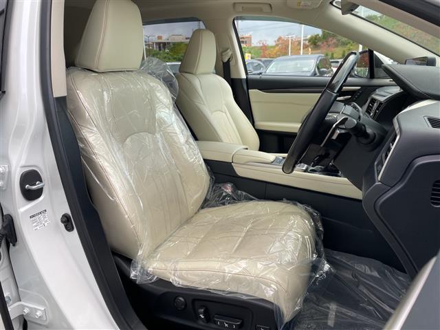 RX RX300 バージョンL 純正ナビ ACC プリクラ レーントレーシングアシスト オートマチックハイビーム 合皮シート パワーシート エアシートヒーター HUD BSM SOSコール オートホールド ドラレコ ETC2.0(27枚目)