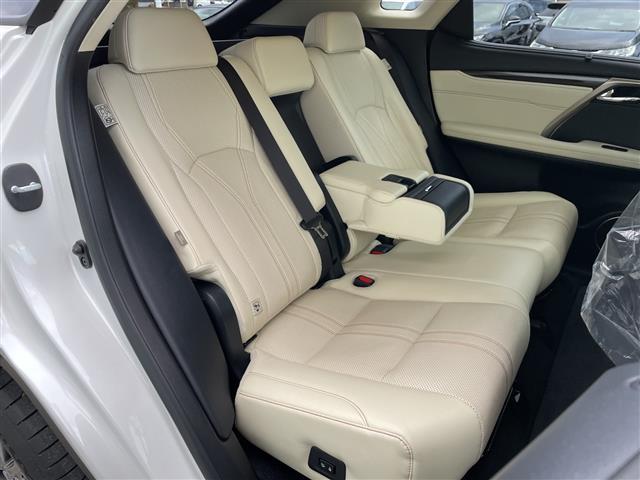 RX RX300 バージョンL 純正ナビ ACC プリクラ レーントレーシングアシスト オートマチックハイビーム 合皮シート パワーシート エアシートヒーター HUD BSM SOSコール オートホールド ドラレコ ETC2.0(29枚目)