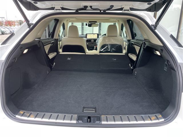 RX RX300 バージョンL 純正ナビ ACC プリクラ レーントレーシングアシスト オートマチックハイビーム 合皮シート パワーシート エアシートヒーター HUD BSM SOSコール オートホールド ドラレコ ETC2.0(32枚目)