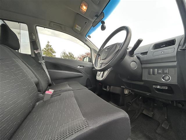 ムーヴ カスタム Xリミテッド 純正ナビ アイドリングストップ バックカメラ ベンチシート フルフラット 純正フロアマット 純正アルミホイール キセノンヘッドライト フォグランプ 横滑り防止装置 スマートキー プッシュスタート(19枚目)