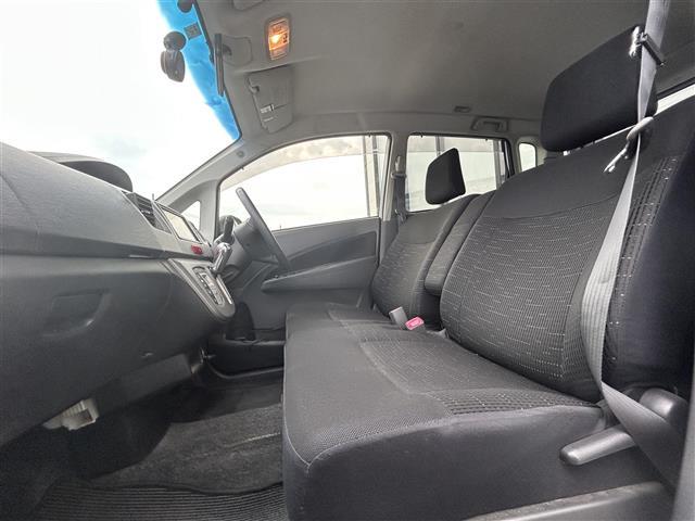 ムーヴ カスタム Xリミテッド 純正ナビ アイドリングストップ バックカメラ ベンチシート フルフラット 純正フロアマット 純正アルミホイール キセノンヘッドライト フォグランプ 横滑り防止装置 スマートキー プッシュスタート(22枚目)