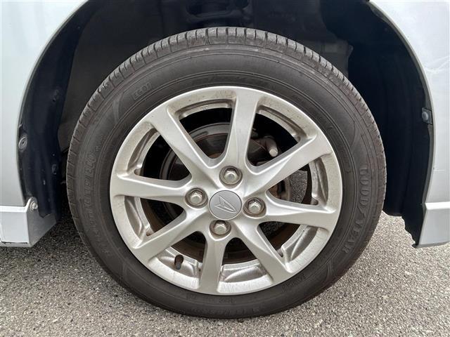 ムーヴ カスタム Xリミテッド 純正ナビ アイドリングストップ バックカメラ ベンチシート フルフラット 純正フロアマット 純正アルミホイール キセノンヘッドライト フォグランプ 横滑り防止装置 スマートキー プッシュスタート(39枚目)