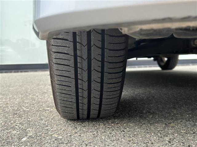 ムーヴ カスタム Xリミテッド 純正ナビ アイドリングストップ バックカメラ ベンチシート フルフラット 純正フロアマット 純正アルミホイール キセノンヘッドライト フォグランプ 横滑り防止装置 スマートキー プッシュスタート(41枚目)