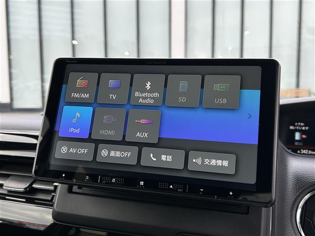 Ｎ－ＢＯＸカスタム ＥＸターボ　社外９インチナビ　バックカメラ　ＥＴＣ　前後ドライブレコーダー　両側パワースライドドア　ワンオーナー　ターボ　シートヒーター　パドルシフト　後コーナーセンサー　純正フロアマット　ＬＥＤヘッド（4枚目）