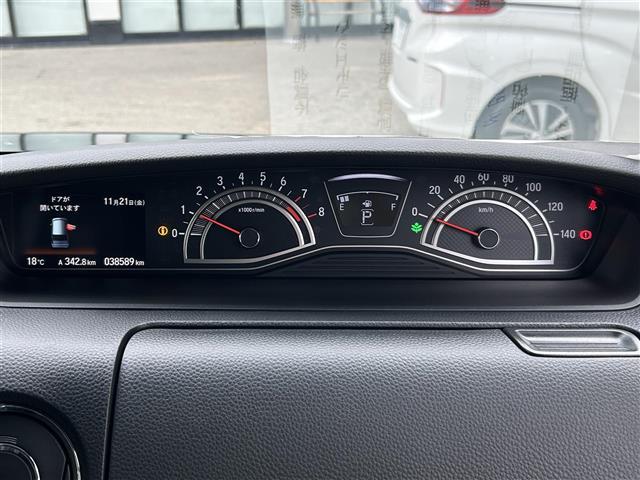 Ｎ－ＢＯＸカスタム ＥＸターボ　社外９インチナビ　バックカメラ　ＥＴＣ　前後ドライブレコーダー　両側パワースライドドア　ワンオーナー　ターボ　シートヒーター　パドルシフト　後コーナーセンサー　純正フロアマット　ＬＥＤヘッド（9枚目）