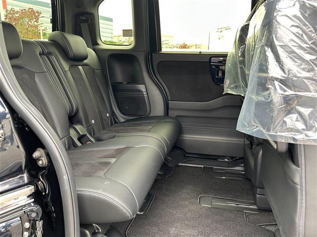 Ｎ－ＢＯＸカスタム ＥＸターボ　社外９インチナビ　バックカメラ　ＥＴＣ　前後ドライブレコーダー　両側パワースライドドア　ワンオーナー　ターボ　シートヒーター　パドルシフト　後コーナーセンサー　純正フロアマット　ＬＥＤヘッド（31枚目）