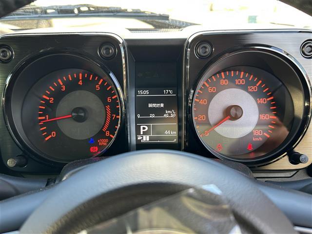 ジムニーノマド ＦＣ　デュアルカメラブレーキーサポート　ＡＣＣ　後退時ブレーキサポート　レーンアシスト　ダウンヒルアシストコントロール　ハイビームアシスト　ＬＥＤヘッドライト　ヘッドライトウォッシャー　シートヒーター（3枚目）