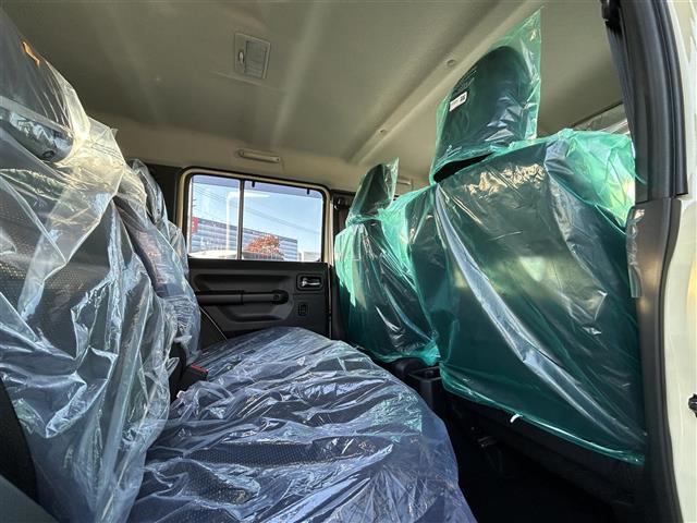 ジムニーノマド ＦＣ　デュアルカメラブレーキーサポート　ＡＣＣ　後退時ブレーキサポート　レーンアシスト　ダウンヒルアシストコントロール　ハイビームアシスト　ＬＥＤヘッドライト　ヘッドライトウォッシャー　シートヒーター（25枚目）