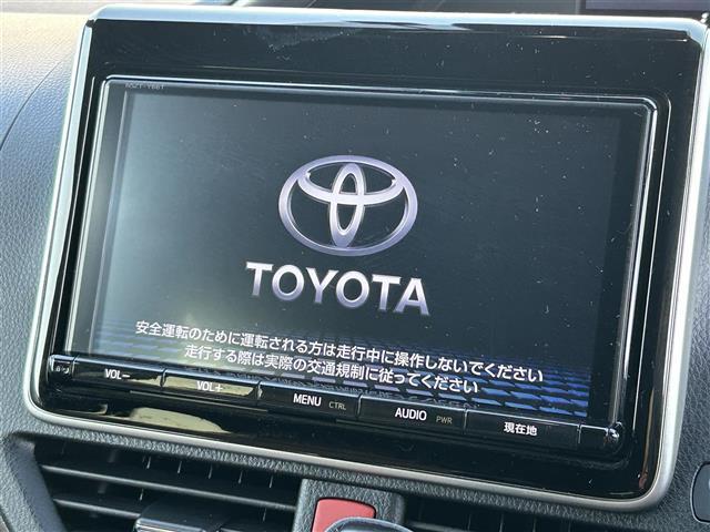 エスクァイア Ｇｉ　プレミアムパッケージ　純正ナビ　バックカメラ　クルーズコントロール　プリクラッシュセーフティー　レーンキープアシスト　オートマチックハイビーム　ハーフレザーシート　シートヒーター　アイスト　両側パワースライドドア　ＥＴＣ（2枚目）